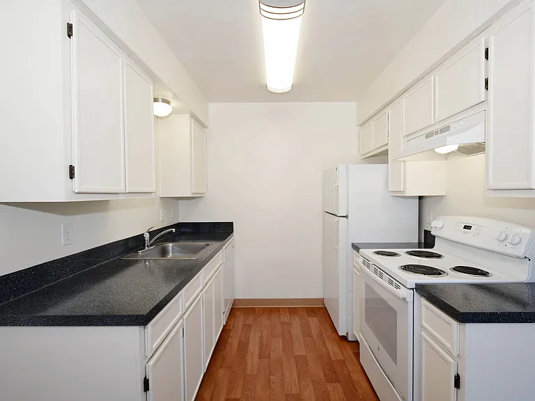 Two Bedroom Kitchen Modern