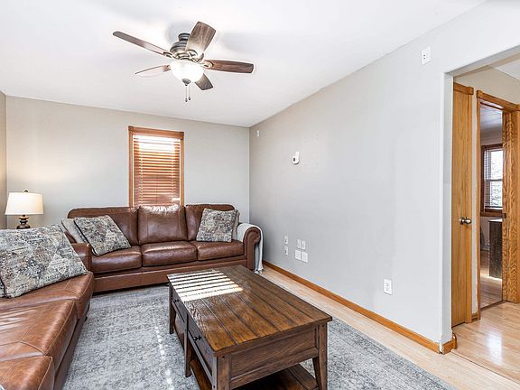 3rd image of 265 N Center St