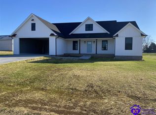 30 Rebecca Ln, Campbellsville, KY 42718