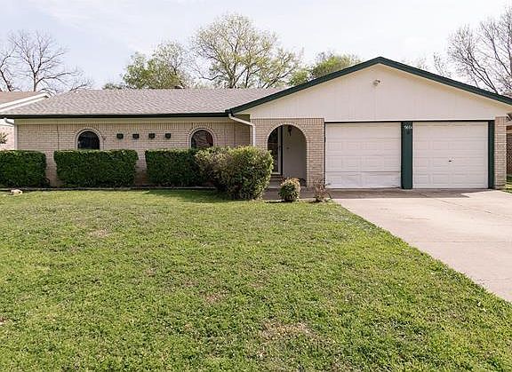 2nd image of 5604 Brent Dr