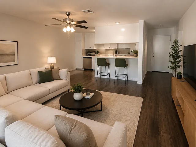 10848 Victory Blvd #23 — Photo 10