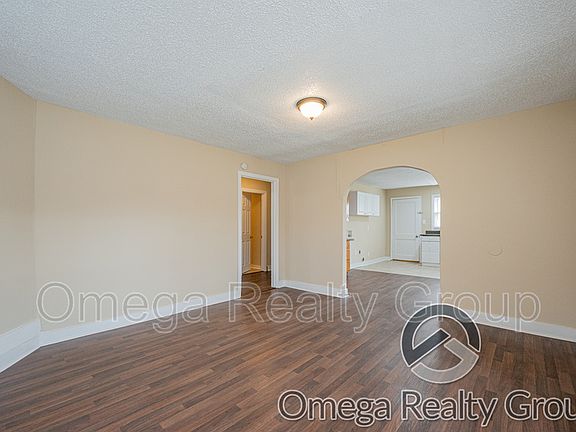 5th image of 4015 McVay St SW