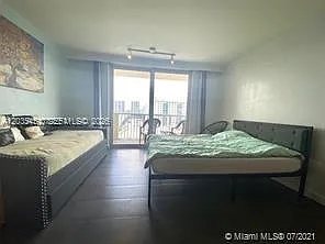 19201 Collins Ave #939 — Photo 5