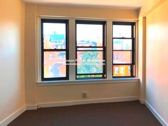 475 Commonwealth Ave. #505 Boston - Fenway Unit Photo 3