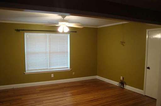 5th image of 207 Majestic Blvd
