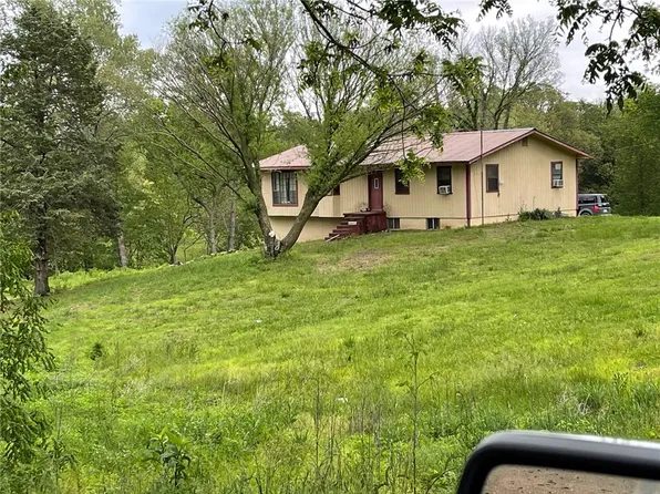 1203 Highway 221 N, Berryville, AR 72616
