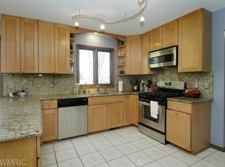 6315 Redfern Cir, Portage, MI 49024