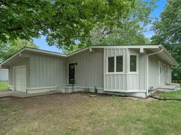 517 Baldwin St, Belton, MO 64012