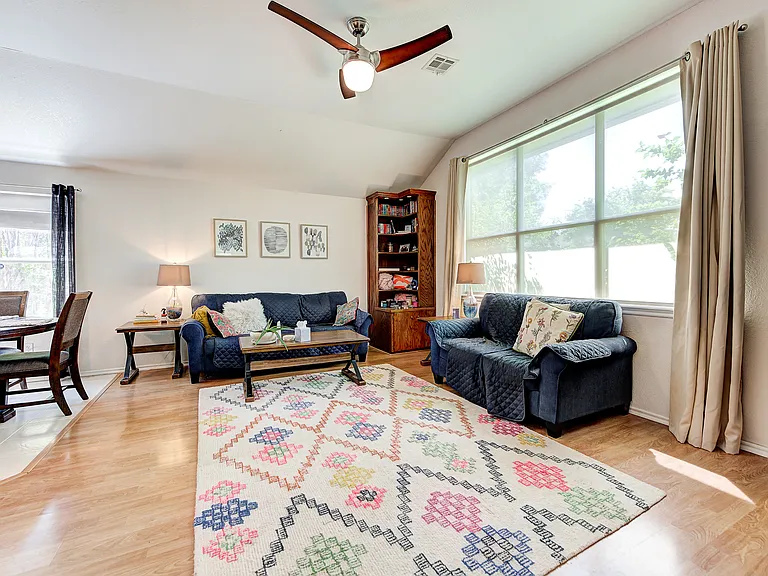 2912 Devonshire Dr — Photo 6