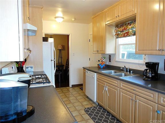 2nd image of 7515 Jordan Ave