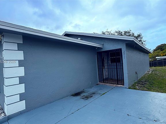 2nd image of 3211 NW 191st St