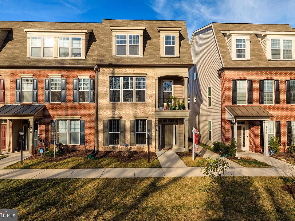 1st image of 5946 Clapton Ct Unit 29