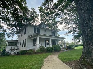 372 Horseshoe Bend Rd, Hudson, NC 28638