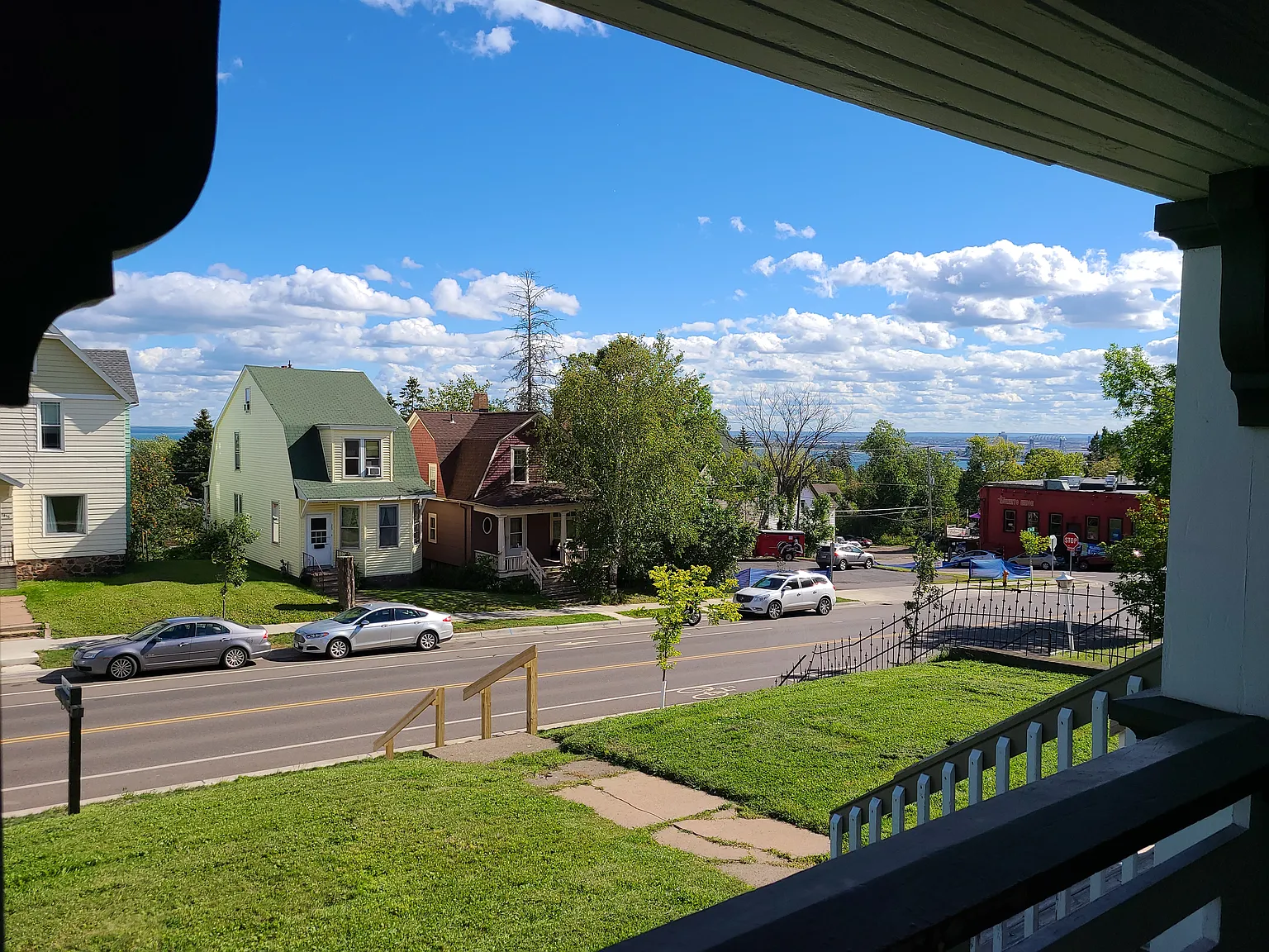 6 bed, $3,570 — Photo 4