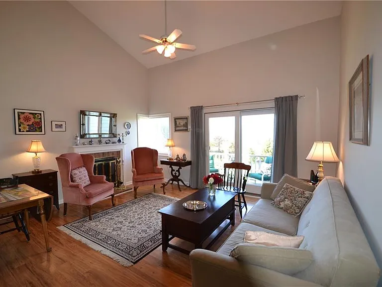 49 Seabreeze Ln #49 — Photo 10