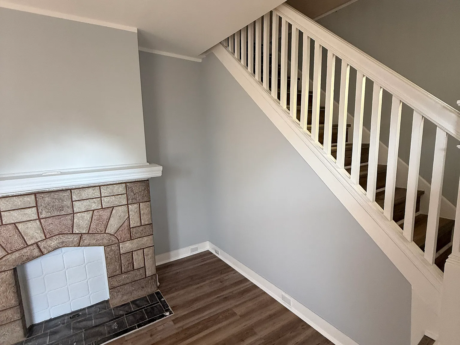 1331 Methyl St — Photo 4