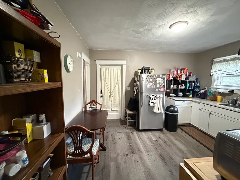 50 Lathrop Ave #2 — Photo 7