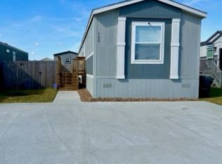 122 Mooney Rd, Pearland, TX 77581