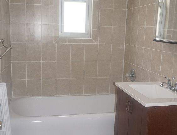4th image of 622 E 95th St #1