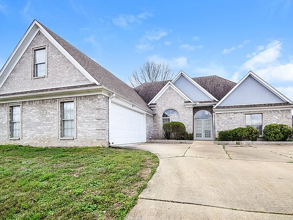 4th image of 1573 Golden Oaks Loop N