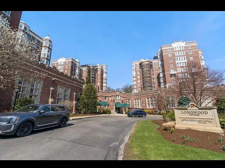 19 Chapel St #B803 — Photo 15