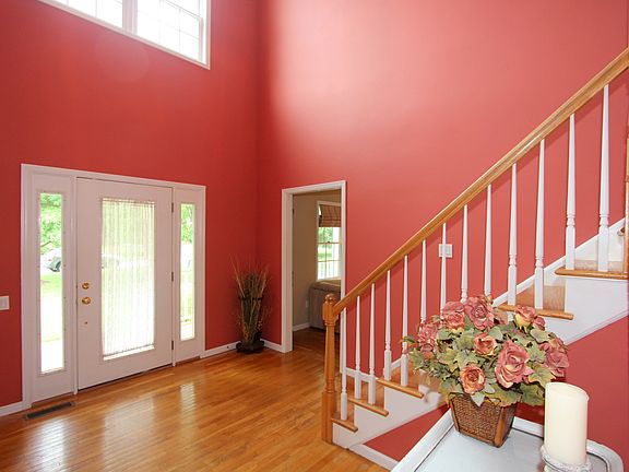 3rd image of 2405 Rela Ln