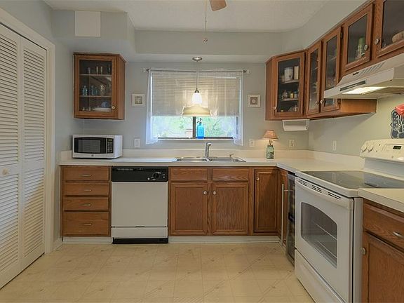 4th image of 2700 Mizell Ave APT 501B