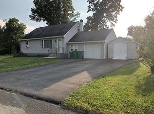 1 Kinry Rd, Poughkeepsie, NY 12603