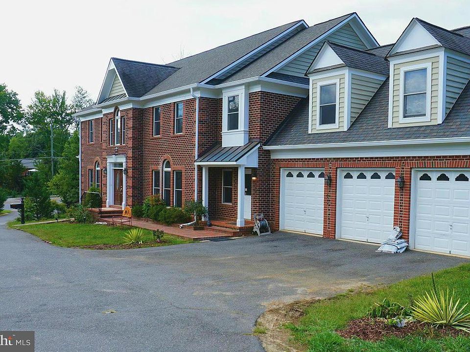 1st image of 6440 Columbia Pike