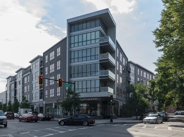 3531 Washington St Unit 304, Boston, MA 02130