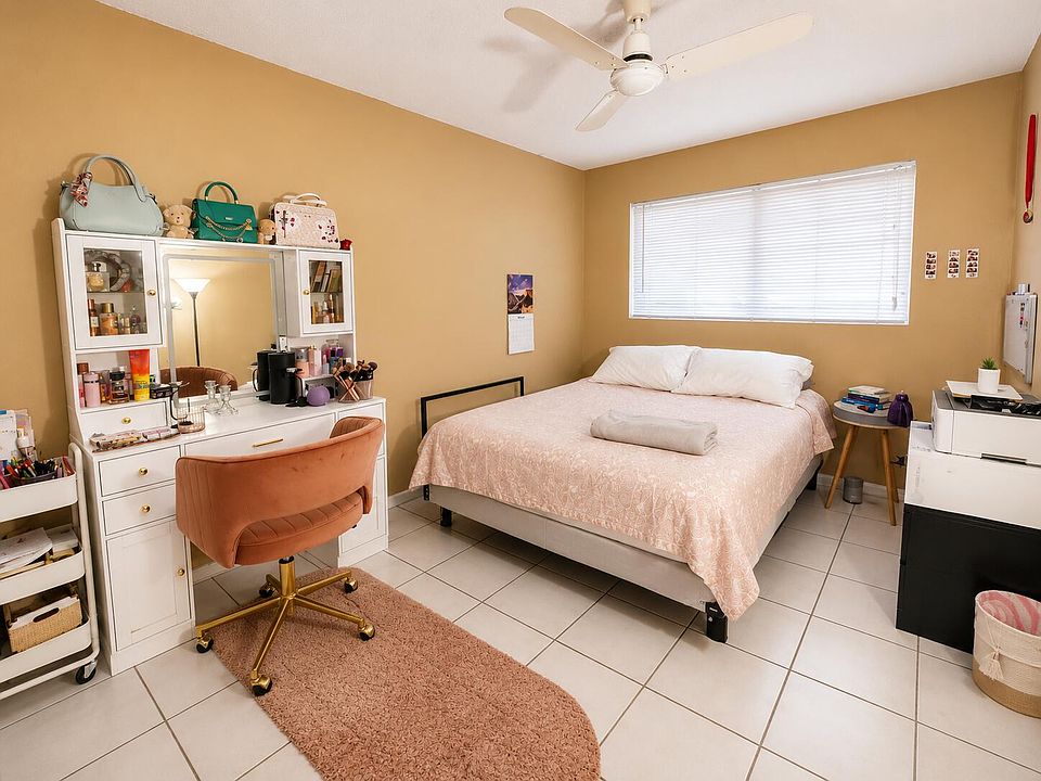 1st image of 5203 NE 24th Terrace #B108