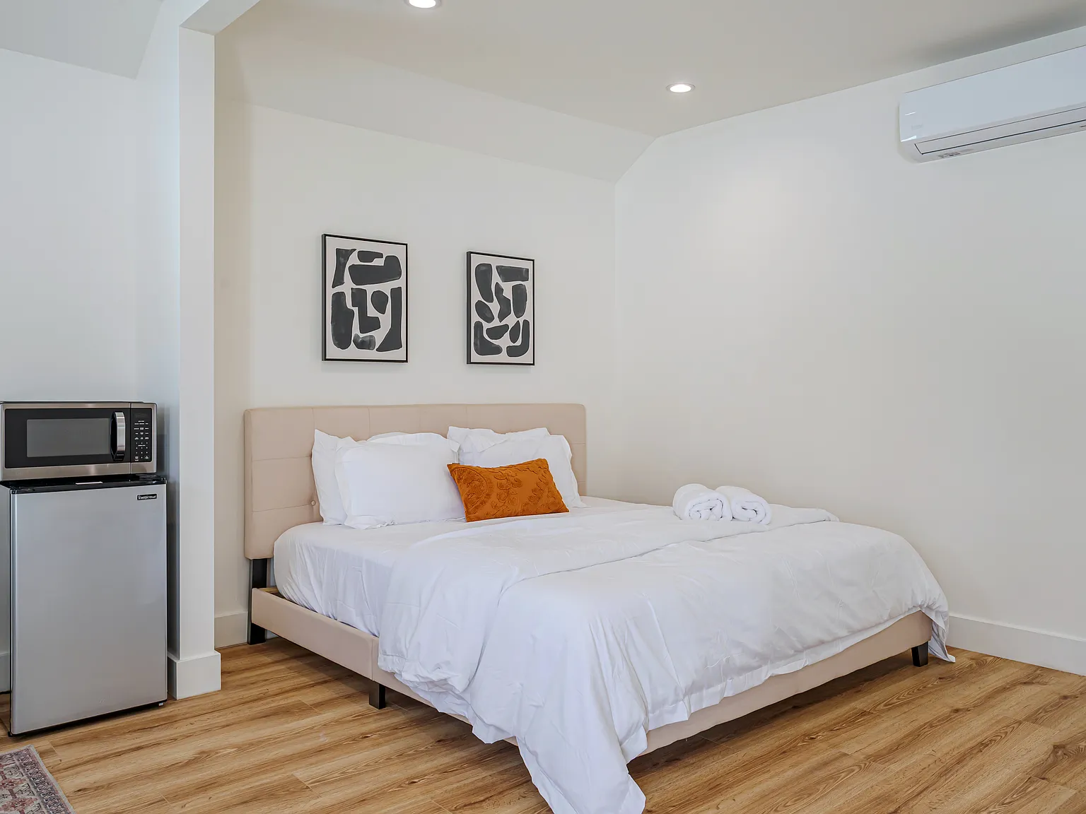 1 bed, 430 sqft, $2,199 — Photo 3