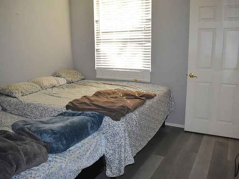 5201 Laguna Oaks Dr #127 — Photo 9
