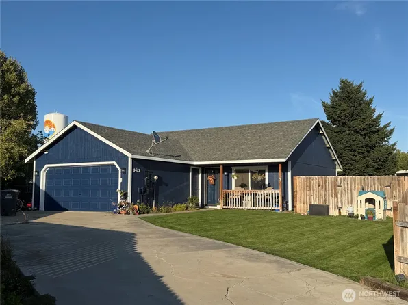 1421 S Cougar Drive, Moses Lake, WA 98827