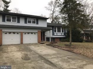 117 Thornhill Rd, Cherry Hill, NJ 08003