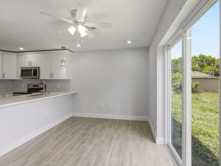 2955 Dunbar Ave #A — Photo 7