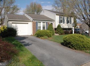 181 Warren Way, Lancaster, PA 17601