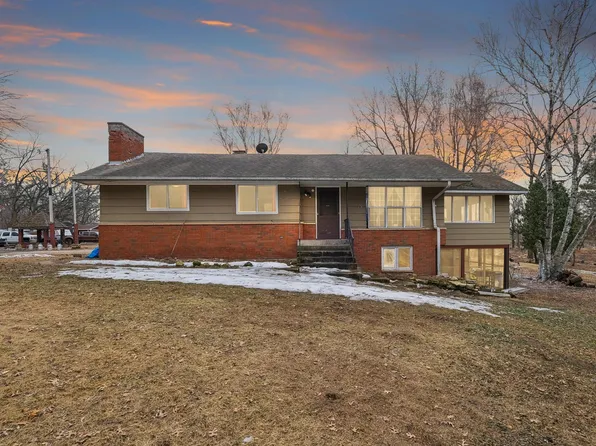 1742 221st Ave NE, East Bethel, MN 55011