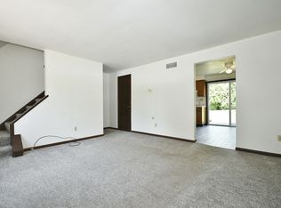 427 Manor Rd APT 3, Delmont, PA 15626