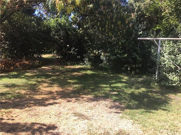 3rd image of 3191 N Bel Mira Dr
