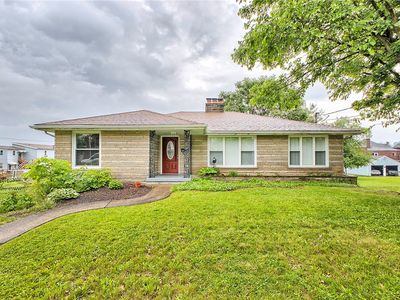 8 S 5th St, Youngwood, PA, 15697