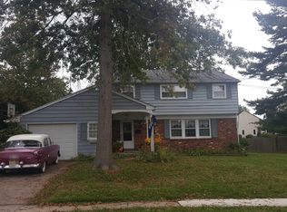 81 Greenwood Dr, Turnersville, NJ 08012