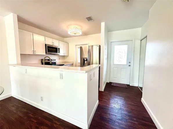 5001 W Oakland Park Boulevard #111, Lauderdale Lakes, FL 33313