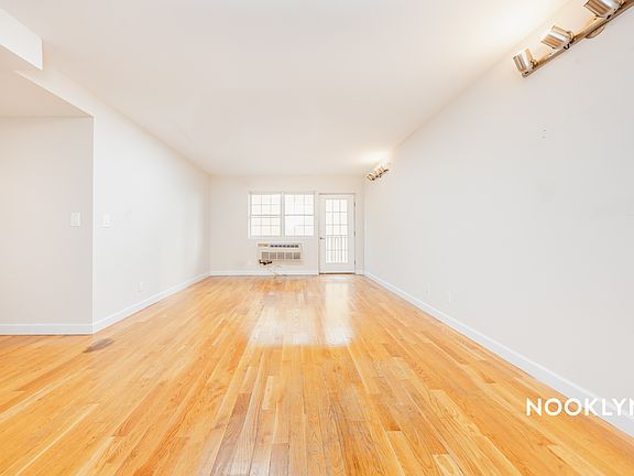 4th image of 90 Sullivan Pl Suite 2A