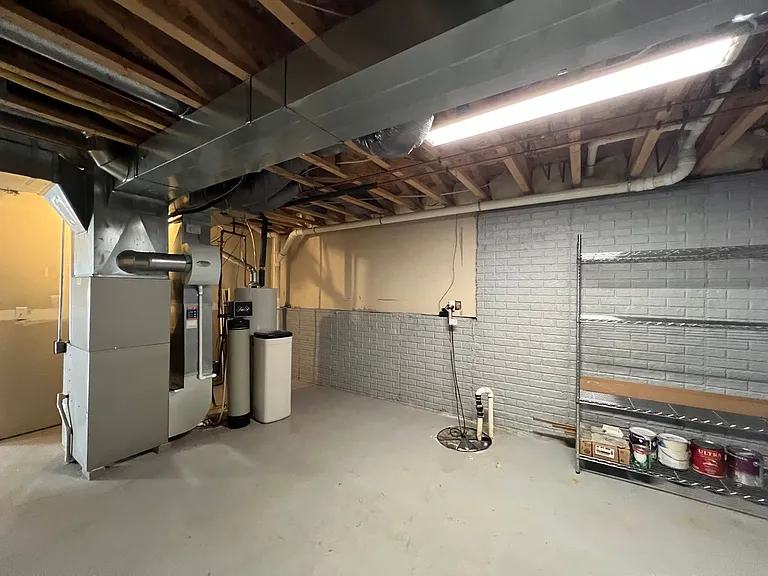 1725 S 50th St #192 — Photo 20