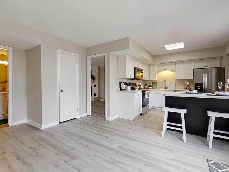 114 Villa Dr — Photo 10