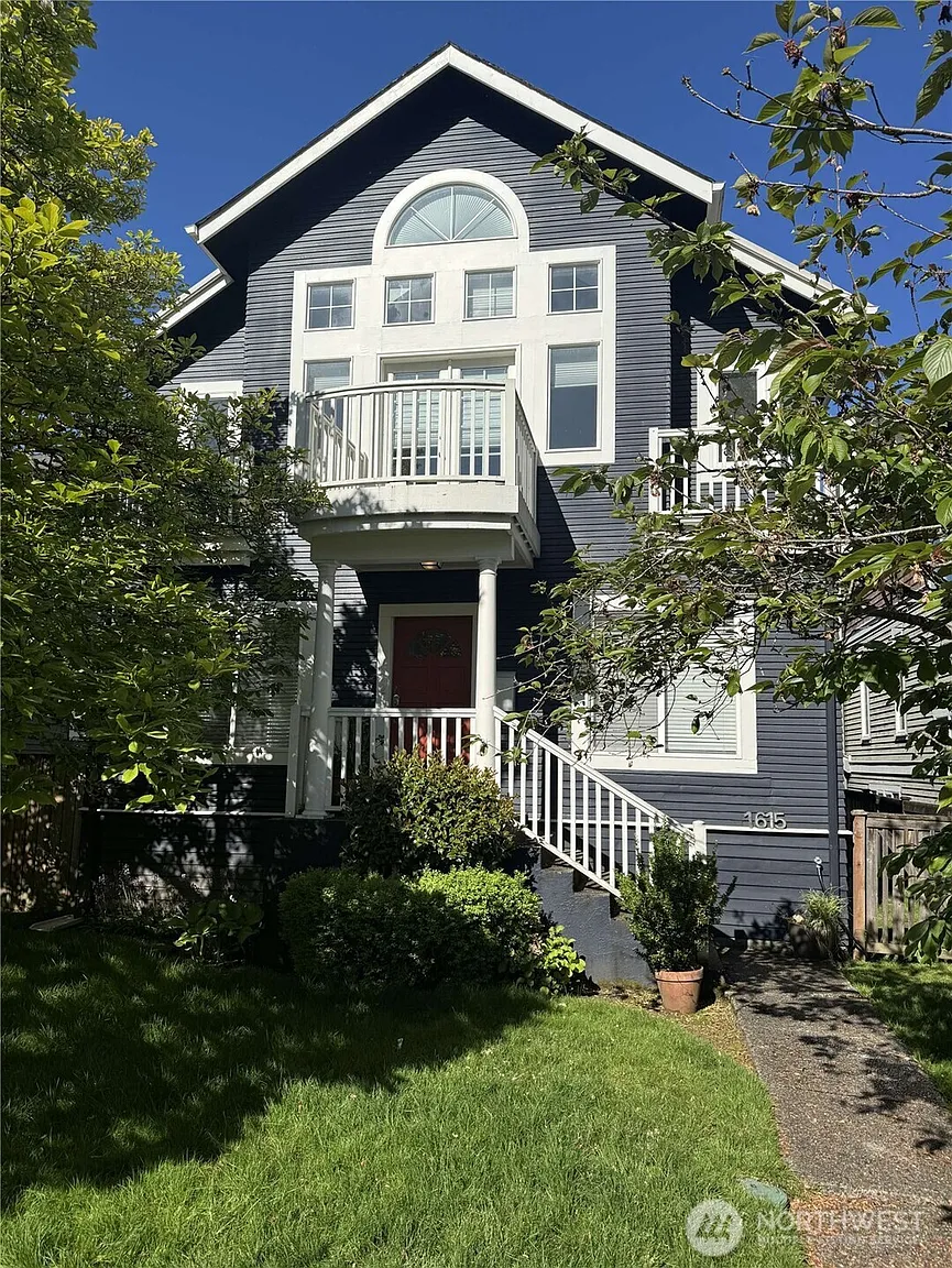 1615 42nd Avenue E photo 1