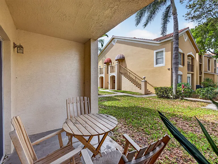 4211 San Marino Blvd #105 — Photo 32