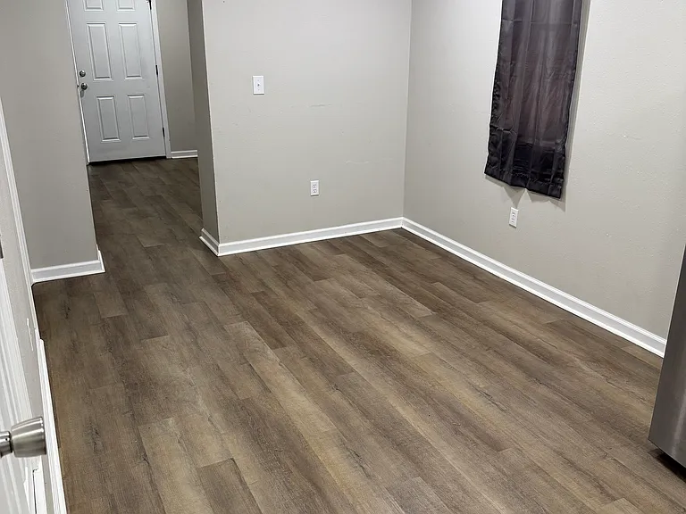 1028 Tucker Ave #C — Photo 13