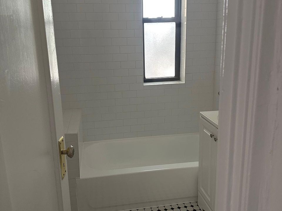 2nd image of 144-30 35th Ave #B62
